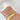 dubbelt guldigt armband på handled