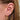 ornament-helix-conch-huggie-guld-piercing-smycke.jpg